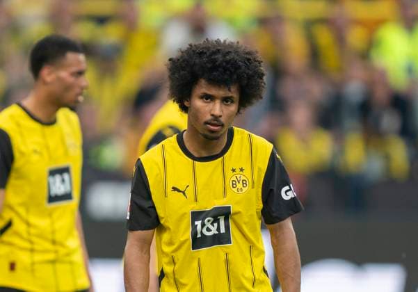 Karim Adeyemi Borussia Dortmund, 27 20 04 2025, Football, 1 Bundesliga Borussia Dortmund Borussia Mönchengladbach in Dortmund, Signal Iduna Park DFL regulations prohibit any use of photographs as image sequences and or quasi video Copyright: HMBxMedia xMarcoxBader