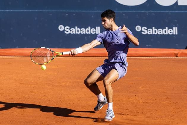 April 20, 2025, Barcelona, Barcelona, Spain: Carlos Alcaraz of Spain during the final between Holger Rune of Denmark on Barcelona Open Banc Sabadell Trofeo Conde de Godo on April 20, 2025 in Barcelona, Spain. Barcelona Spain - ZUMAs316 20250420_znp_s316_028 Copyright: xMartixSeguraxRamonedax