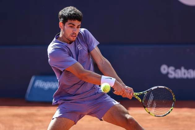 April 20, 2025, Barcelona, Barcelona, Spain: Carlos Alcaraz of Spain in actions against Holger Rune of Denmark during the final tennis match of the Barcelona Open Banc Sabadell - Conde Godo 2025 Day 7 at Real Club De Tenis Barcelona on April 20, 2025 in Barcelona, Spain. Barcelona Spain - ZUMAa181 20250420_zaa_a181_089 Copyright: xJavierxBorregox