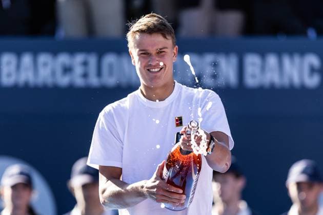 April 20, 2025, Barcelona, Barcelona, Spain: Holger Rune of Denmark celebrating after win the final between Carlos Alcaraz of Spain on Barcelona Open Banc Sabadell Trofeo Conde de Godo on April 20, 2025 in Barcelona, Spain. Barcelona Spain - ZUMAs316 20250420_znp_s316_084 Copyright: xMartixSeguraxRamonedax