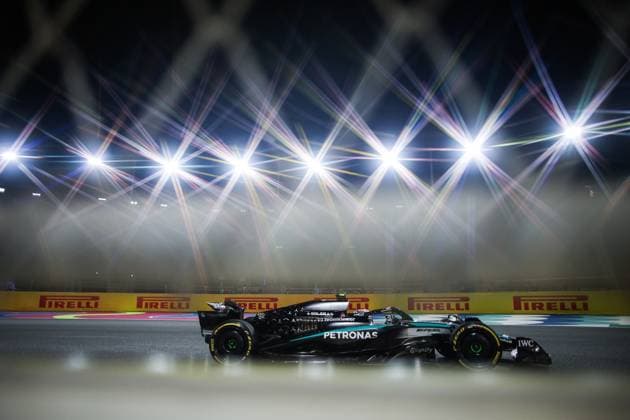 Sport Bilder des Tages F1 - SAUDI ARABIAN GRAND PRIX 2025 12 KIMI ANTONELLI Andrea (ita), Mercedes AMG F1 Team W16, action during the Formula 1 STC Saudi Arabian Grand Prix 2025, 5th round of the 2025 FIA Formula One World Championship, WM, Weltmeisterschaft from April 18 to 20, 2025 on the Jeddah Corniche Circuit, in Jeddah, Saudi Arabia - JeddahSaudi Arabia  Copyright: xXavixBonillax
