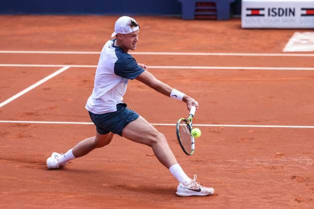 April 20, 2025, Barcelona, Barcelona, Spain: Holger Rune of Denmark in actions against Carlos Alcaraz of Spain during the final tennis match of the Barcelona Open Banc Sabadell - Conde Godo 2025 Day 7 at Real Club De Tenis Barcelona on April 20, 2025 in Barcelona, Spain. Barcelona Spain - ZUMAa181 20250420_zaa_a181_127 Copyright: xJavierxBorregox