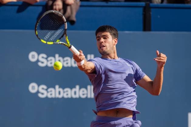 72 Barcelona Open Banc de Sabadell. Conde de Godo Trophy. Real Club de Tenis Barcelona. April 20,2025 72 Barcelona Open Banc de Sabadell. Conde de Godo Trophy. Real Club de Tenis Barcelona. Final. April 20,2025 Carlos Alcaraz during the final match between Carlos Alcaraz and Holger Rune of the ATP, Tennis Herren Barcelona Open Banc de Sabadell tennis tournament Trofeo Conde de Godo played at the Real Club de Tenis Barcelona. April 20, 2025. Barcelona ESP Copyright: xS.xRosx