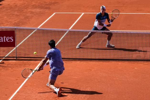 April 20, 2025, Barcelona, Barcelona, Spain: Holger Rune of Denmark celebrating after win the final between Carlos Alcaraz of Spain on Barcelona Open Banc Sabadell Trofeo Conde de Godo on April 20, 2025 in Barcelona, Spain. Barcelona Spain - ZUMAs316 20250420_znp_s316_137 Copyright: xMartixSeguraxRamonedax