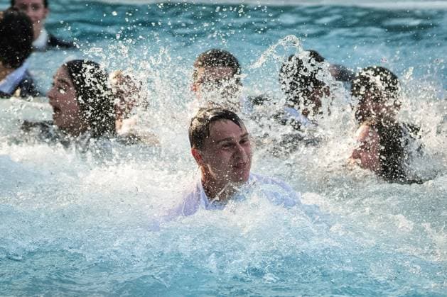 April 20, 2025, Barcelona, Barcelona, Spain: Holger Rune of Denmark celebrating after win the final between Carlos Alcaraz of Spain on Barcelona Open Banc Sabadell Trofeo Conde de Godo on April 20, 2025 in Barcelona, Spain. Barcelona Spain - ZUMAs316 20250420_znp_s316_149 Copyright: xMartixSeguraxRamonedax