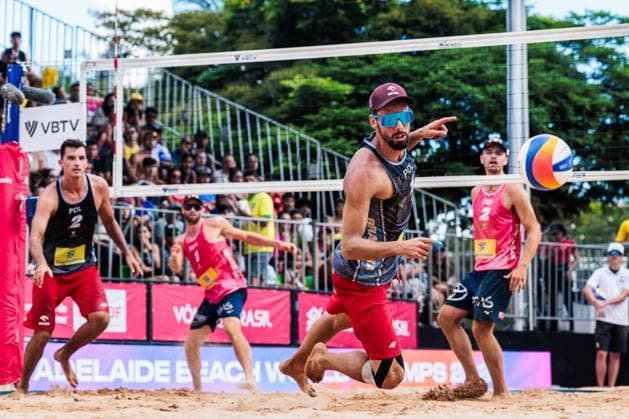 Sport Themen der Woche KW16 Sport Bilder des Tages Beach Pro Tour Elite 16 in Brasilia BRASÍLIA, DF - 20.04.2025: BEACH PRO TOUR ELITE 16 IN BRASILIA - Mol and Sorum (NOR) beat Losiak and Bryl (POL) in the men& 39;s third place match at the BEACH PRO TOUR - ELITE 16 - BRASILIA held at Parque da Cidade Sarah Kubitschek in Brasília, DF. (Photo: Wagner Araújo Fotoarena) x2725006x  WagnerxAraújo