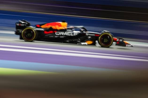 F1 - SAUDI ARABIAN GRAND PRIX 2025 01 VERSTAPPEN Max (nld), Red Bull Racing RB21, action during the Formula 1 STC Saudi Arabian Grand Prix 2025, 5th round of the 2025 FIA Formula One World Championship, WM, Weltmeisterschaft from April 18 to 20, 2025 on the Jeddah Corniche Circuit, in Jeddah, Saudi Arabia - JeddahSaudi Arabia  Copyright: xXavixBonillax
