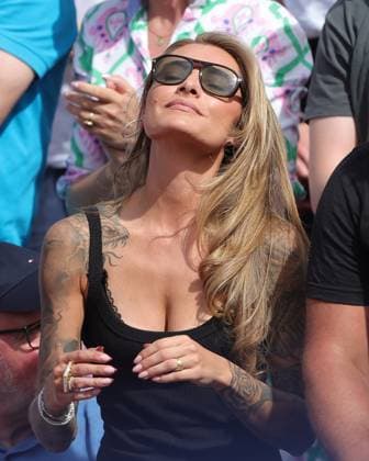 19 04 2025, BMW Open MTTC Iphitos ATP Tour 500, Munich, Tennis, Sport, in the picture Sophia Thomalla enjoys the victory in the sun