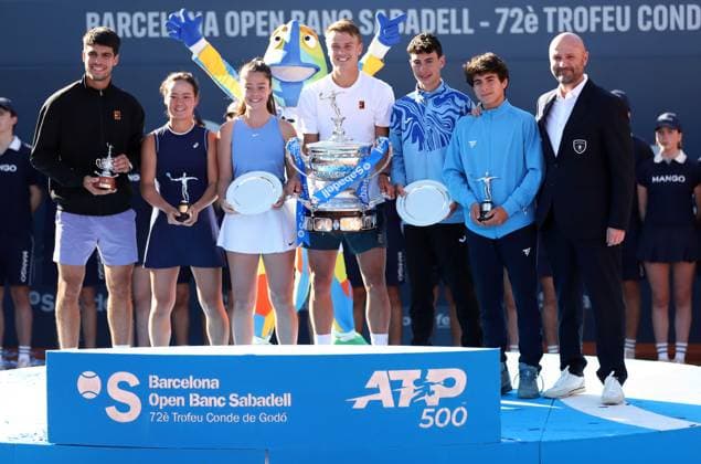April 20, 2025, Sabadell, Barcelona, Spain: Barcelona Spain 20.04.2025 Holger Rune (Denmark) poses with the Barcelona Open title in the match between Carlos Alcaraz (Spain) and Holger Rune (Denmark) during the Day 7 of the Barcelona Open Banc Sabadell Godo on 20 April 2025 in Barcelona. Sabadell Spain - ZUMAu50_ 20250420_zsp_u50_155 Copyright: xXavixUrgelesx