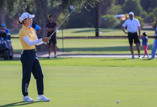 April 20, 2025, Tarzana, California, USA: Minjee Lee lines up her fairway shot during the final round of the JM Eagle LA Championship presented by Plastpro on Sunday April 20, 2025 at El Caballero Country Club in Tarzana, California. ARIANA RUIZ PI Tarzana USA - ZUMAp124 20250420_zaa_p124_088 Copyright: xArianaxRuizx