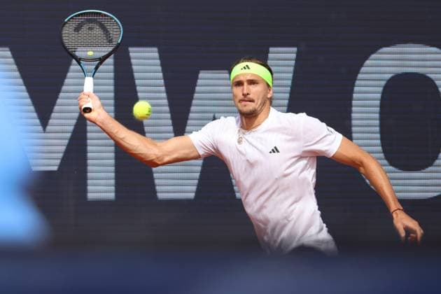 Alexander Zverev GER on the ball, Tennis BMW Open by Bitpanda ATP 500 Final Singles Munich 20 04 2025 PHOTO Mladen Lackovic LakoPress