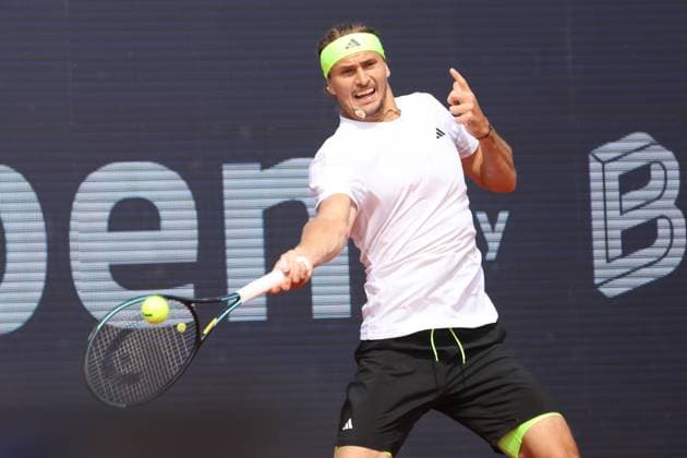 Alexander Zverev GER on the ball, Tennis BMW Open by Bitpanda ATP 500 Final Singles Munich 20 04 2025 PHOTO Mladen Lackovic LakoPress