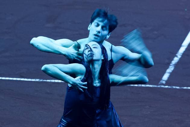 Showact, Performance Stuttgart Ballet Final GER, Porsche Tennis Grand Prix GP Stuttgart 2025, WTA500, 21 04 2025 GER, Porsche Tennis Grand Prix GP Stuttgart 2025, WTA500, 21 04 2025 Stuttgart Copyright: xEibner-Pressefoto RogerxBuerkex EP