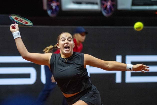 Jelena Ostapenko LAT xettx, Germany, Stuttgart, 21 04 2025, Tennis, 48 Porsche Tennis Grand Prix, 2025, Final, A Sabalenka J Ostapenko LAT , Porsche Arena Photo A2 Bildagentur Peter Hartenfelser