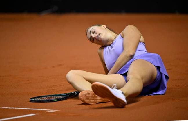 Aryna Sabalenka BLR disappointed stumbled on the ground Tennis Ladies Porsche Cup Porsche Tennis Grand Prix GP Stuttgart 2025 Porsche Arena 21 04 2024 DFL REGULATIONS PROHIBIT ANY USE OF PHOTOGRAPHS AS IMAGE SEQUENCES AND OR QUASI VIDEO Tennis Ladies Porsche Cup Porsche Tennis Grand Prix GP Stuttgart 2025