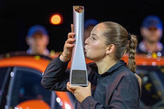 The winner of the 48 Porsche Tennis Grand Prix 2025 Jelena Ostapenko LAT xettx, Germany, Stuttgart, 21 04 2025, Tennis, 48 Porsche Tennis Grand Prix, 2025, Final, A Sabalenka J Ostapenko LAT , Porsche Arena Photo A2 Bildagentur Peter Hartenfelser