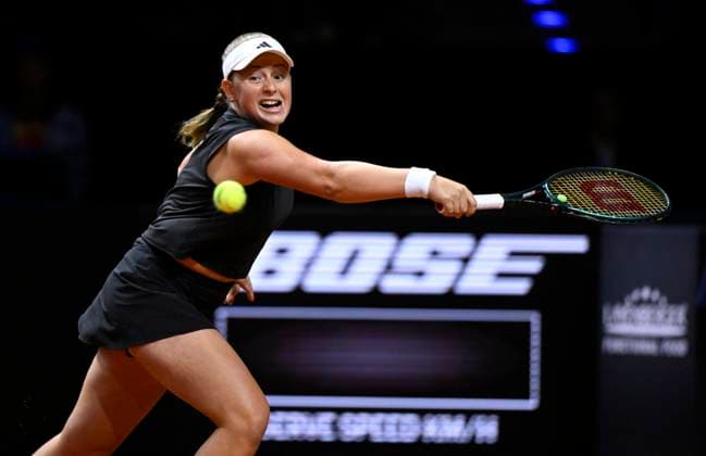 Jelena Ostapenko LAT Action Tennis Womens Porsche Cup Porsche Tennis Grand Prix GP Stuttgart 2025 Porsche Arena 21 04 2024 DFL REGULATIONS PROHIBIT ANY USE OF PHOTOGRAPHS AS IMAGE SEQUENCES AND OR QUASI VIDEO Tennis Womens Porsche Cup Porsche Tennis Grand Prix GP Stuttgart 2025