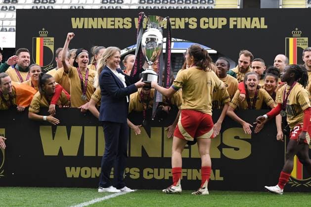 Standard Femina s players celebrate after winning a soccer match between RSC Anderlecht and Standard Femina de Liege, the final of the Belgian Cup, in Heverlee, Monday 21 April 2025. JILLxDELSAUX  x121408809x