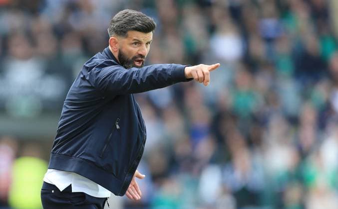 Plymouth Argyle v Coventry City, Plymouth, UK - 21 Apr 2025 Miron Muslic Plymouth head coach during the Championship match between Plymouth Argyle and Coventry City on 21 April 2025, Home Park, Plymouth, Devon - Plymouth Home Park Devon England Copyright: xDavexRowntree PPAUKx PPA-182570