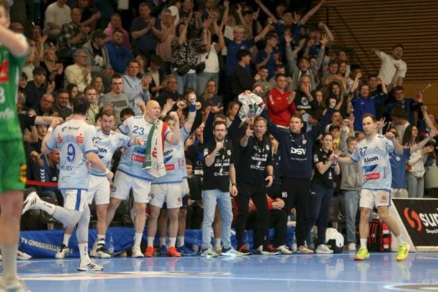 21 04 2025, Men, Handball, Season 2024 2025, 2 Handball Bundesliga, 28 Matchday TV Grosswallstadt TSV GWD Minden Cheers at TV Grosswallstadt Elsenfeld Untermainhalle Bayern Germany