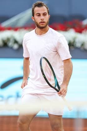 April 21, 2025, Madrid, Madrid, SPAIN: Hugo Gaston of France gestures against Yannick Hanfmann of Germany during the Mutua Madrid Open 2025, ATP, Tennis Herren Masters 1000 and WTA, Tennis Damen 1000, tennis tournament celebrated at Caja Magica on April 21, 2025 in Madrid, Spain. Madrid SPAIN - ZUMAa181 20250421_zaa_a181_215 Copyright: xIrinaxR.xHipolitox