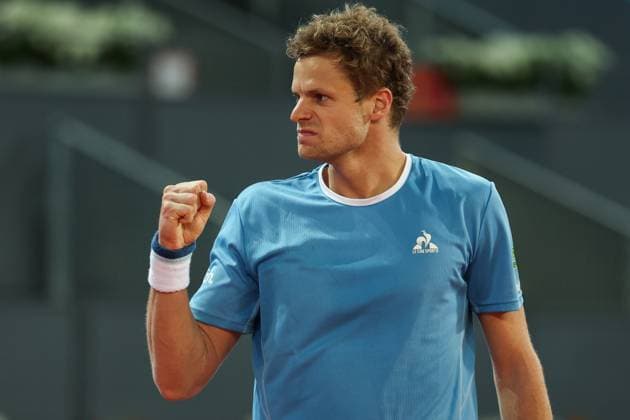 April 21, 2025, Madrid, Madrid, SPAIN: Yannick Hanfmann of Germany celebrates against Hugo Gaston of France during the Mutua Madrid Open 2025, ATP, Tennis Herren Masters 1000 and WTA, Tennis Damen 1000, tennis tournament celebrated at Caja Magica on April 21, 2025 in Madrid, Spain. Madrid SPAIN - ZUMAa181 20250421_zaa_a181_226 Copyright: xIrinaxR.xHipolitox