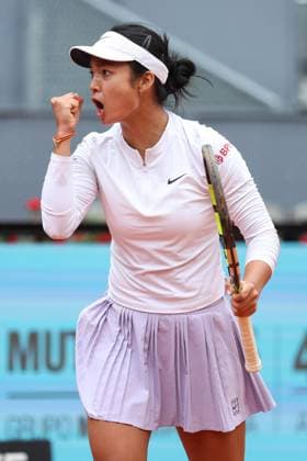 April 22, 2025, Madrid, Madrid, SPAIN: Alexandra Eala of Philippines celebrates a point against Viktoriya Tomova of Bulgaria during the Mutua Madrid Open 2025, ATP, Tennis Herren Masters 1000 and WTA, Tennis Damen 1000, tennis tournament celebrated at Caja Magica on April 22, 2025 in Madrid, Spain. Madrid SPAIN - ZUMAa181 20250422_zaa_a181_066 Copyright: xIrinaxR.xHipolitox