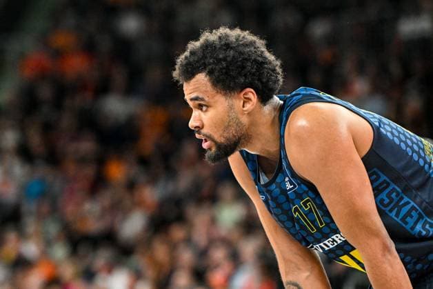 GER, BBL, ratiopharm Ulm vs EWE Baskets Oldenburg 21 04 2025, ratiopharm arena, Neu Ulm, GER, BBL, ratiopharm Ulm vs EWE Baskets Oldenburg, in the picture Norris Agbakoko Oldenburg, 17 nordphotoxGmbHx xHafner nph00200