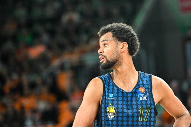 GER, BBL, ratiopharm Ulm vs EWE Baskets Oldenburg 21 04 2025, ratiopharm arena, Neu Ulm, GER, BBL, ratiopharm Ulm vs EWE Baskets Oldenburg, in the picture Norris Agbakoko Oldenburg, 17 nordphotoxGmbHx xHafner nph00200