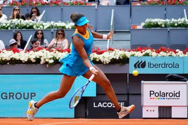 Mutua Madrid Open - Previews Naomi Osaka during the match between Japan s Naomi Osaka and Italy s Lucia Bronzetti of the Mutua Madrid Open 2025, ATP, Tennis Herren Masters 1000 and WTA, Tennis Damen 1000, tournament celebrated at Caja Magica on April 22, 2025 in Madrid, Spain. Madrid Spain  Copyright: xJosexBretonx originalFilename:bretonhernandez-mutuamad250422_npeph.jpg