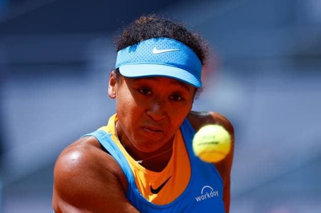 April 22, 2025, Madrid, Madrid, SPAIN: Naomi Osaka of Japan in action against Lucia Bronzetti of Italy during the Mutua Madrid Open 2025, ATP, Tennis Herren Masters 1000 and WTA, Tennis Damen 1000, tennis tournament celebrated at Caja Magica on April 22, 2025 in Madrid, Spain. Madrid SPAIN - ZUMAa181 20250422_zaa_a181_077 Copyright: xDennisxAgyemanx