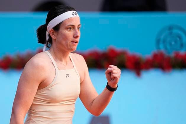 April 23, 2025, Madrid, Madrid, SPAIN: Anastasija Sevastova of Latvia in action against Anastasia Pavliuchenkova of Russia during the Mutua Madrid Open 2025, ATP, Tennis Herren Masters 1000 and WTA, Tennis Damen 1000, tennis tournament celebrated at Caja Magica on April 23, 2025 in Madrid, Spain. Madrid SPAIN - ZUMAa181 20250423_zaa_a181_021 Copyright: xOscarxJ.xBarrosox