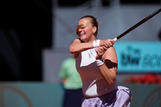 Sport Bilder des Tages April 23, 2025, Madrid, Madrid, SPAIN: Petra Kvitova of Czech Republic in action against Katie Volynets of USA during the Mutua Madrid Open 2025, ATP, Tennis Herren Masters 1000 and WTA, Tennis Damen 1000, tennis tournament celebrated at Caja Magica on April 23, 2025 in Madrid, Spain. Madrid SPAIN - ZUMAa181 20250423_zaa_a181_042 Copyright: xOscarxJ.xBarrosox