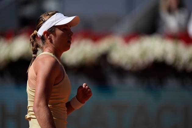 April 23, 2025, Madrid, Madrid, SPAIN: Katie Volynets of USA in action against Petra Kvitova of Czech Republic during the Mutua Madrid Open 2025, ATP, Tennis Herren Masters 1000 and WTA, Tennis Damen 1000, tennis tournament celebrated at Caja Magica on April 23, 2025 in Madrid, Spain. Madrid SPAIN - ZUMAa181 20250423_zaa_a181_045 Copyright: xOscarxJ.xBarrosox