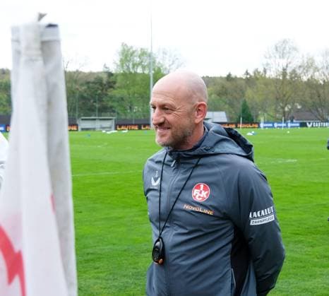 Football 2 Bundesliga Season 2024 25 1 FC Kaiserslautern 23 04 2025 Fritz Walter Stadium 1 Training with coach Torsten LIEBERKNECHT 1 FC Kaiserslautern