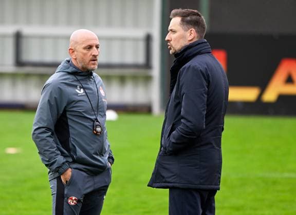 Football 2 Bundesliga Season 2024 25 1 FC Kaiserslautern 23 04 2025 Fritz Walter Stadium 1 Training with coach Torsten LIEBERKNECHT and sports director Marcel CLOS 1 FC Kaiserslautern
