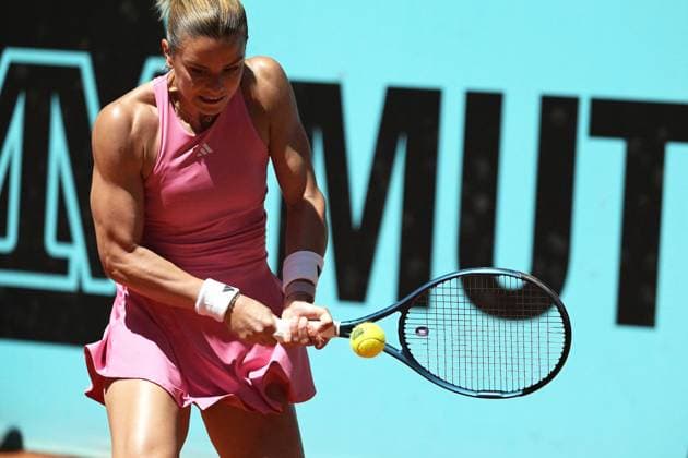April 23, 2025, Madrid, Madrid, Spain: MARIA SAKKARI of Greece during her match against XINYU WANG of China on Day Three of the Mutua Madrid Open at La Caja Magica. Madrid Spain - ZUMAd308 20250423_zsp_d308_014 Copyright: xJuanxCarlosxLucasx