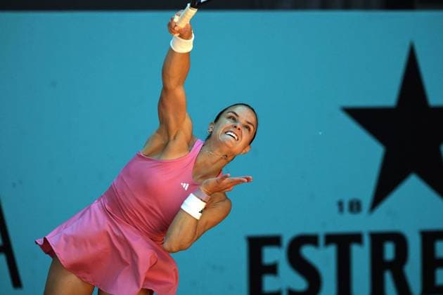 April 23, 2025, Madrid, Madrid, Spain: MARIA SAKKARI of Greece during her match against XINYU WANG of China on Day Three of the Mutua Madrid Open at La Caja Magica. Madrid Spain - ZUMAd308 20250423_zsp_d308_018 Copyright: xJuanxCarlosxLucasx