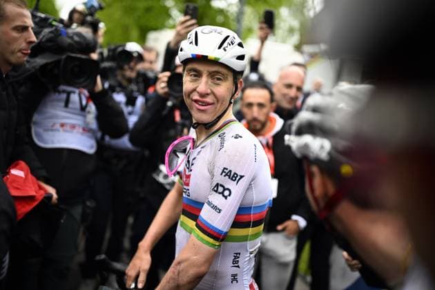 Slovenian Tadej Pogacar of UAE Team Emirates celebrates after winning the men s race of the La Fleche Wallonne , one day cycling race (Waalse Pijl - Walloon Arrow), 205,2 km from Ciney to Huy, Wednesday 23 April 2025. JASPERxJACOBS  x121650571x
