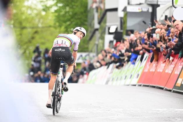 La Fleche Wallonne 2025 cycling race HUY, BELGIUM - APRIL 23 : Pogacar Tadej (SLO) of UAE Team Emirates - XRG at the finish line during the Men Elite UCI 1.Pro 89th A.S.O. La Fleche Wallonne cycling race with start in Ciney and finish in Huy (205,2 km) on April 23, 2025 in Huy, Belgium, 23 04 2025 ( Motordriver Guy De Vuyst & Huy Belgium  Copyright: xTomasxSiskx