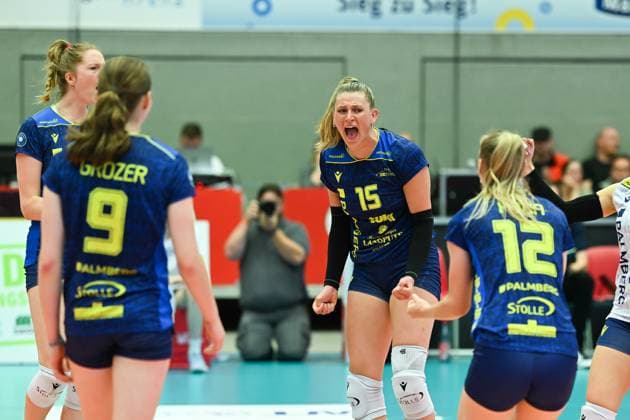 Elles Dambrink SSC Palmberg Schwerin, 15 cheers Dresdner SC vs SSC Palmberg Schwerin, 1 Volleyball Bundesliga Women, Season 2024 2025, 23 04 2025 Dresdner SC vs SSC Palmberg Schwerin, 1 Volleyball Bundesliga Women, Season 2024 2025, 23 04 2025 Dresden Copyright: xEibner-Pressefoto xHoepnerx EP_PHR