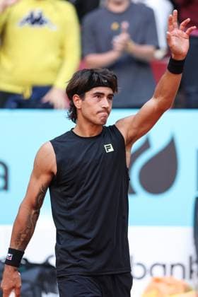 April 23, 2025, Madrid, Madrid, SPAIN: Francisco Comesana of Argentina celebrates after winning against Pedro Martinez of Spain during the Mutua Madrid Open 2025, ATP, Tennis Herren Masters 1000 and WTA, Tennis Damen 1000, tennis tournament celebrated at Caja Magica on April 23, 2025 in Madrid, Spain. Madrid SPAIN - ZUMAa181 20250423_zaa_a181_271 Copyright: xIrinaxR.xHipolitox