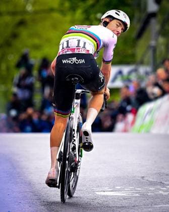 La Fleche Wallonne 2025 cycling race HUY, BELGIUM - APRIL 23 : Pogacar Tadej (SLO) of UAE Team Emirates during the Men Elite UCI 1.Pro 89th A.S.O. La Fleche Wallonne cycling race with start in Ciney and finish in Huy (205,2 km) on April 23, 2025 in Huy, Belgium, 23 04 2025 ( Motordriver Guy De Vuyst &  Copyright: xTomasxSiskx