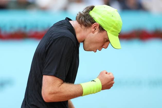 April 23, 2025, Madrid, Madrid, SPAIN: Alex Michelsen of USA celebrates a point against Alexander Bublik of Kazakhstan during the Mutua Madrid Open 2025, ATP, Tennis Herren Masters 1000 and WTA, Tennis Damen 1000, tennis tournament celebrated at Caja Magica on April 23, 2025 in Madrid, Spain. Madrid SPAIN - ZUMAa181 20250423_zaa_a181_318 Copyright: xIrinaxR.xHipolitox