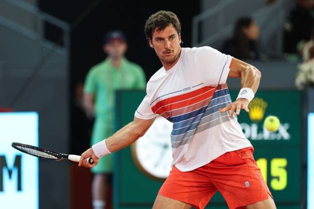 April 23, 2025, Madrid, Madrid, SPAIN: Borna Gojo of Croatia in action against Gael Monfils of France during the Mutua Madrid Open 2025, ATP, Tennis Herren Masters 1000 and WTA, Tennis Damen 1000, tennis tournament celebrated at Caja Magica on April 23, 2025 in Madrid, Spain. Madrid SPAIN - ZUMAa181 20250423_zaa_a181_364 Copyright: xIrinaxR.xHipolitox