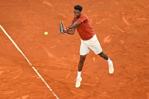 Mutua Madrid Open - Madrid Gael Monfils (FRA) during his first round match at the Mutua Madrid Open in Madrid , Spain, on April, 23, 2025. Photo by Corinne Dubreuil ABACAPRESS.COM Madrid Spain  Copyright: xDubreuilxCorinne ABACAx