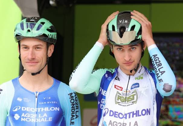 Tour des Alpes 2025 - UCI Cycling Race Tour of the Alps Pierre Teyssot MAXPPP ; Tour des Alpes 2025 - UCI Cycling Race Tour of the Alps. Sillian, Austria on April 24, 2025. Stage 4, 162.7 km from Sillian to Obertilliach. Geoffrey Bouchard (FRA) Decathlon AG2R and Paul Seixas (FRA) Decathlon AG2R La Mondiale Pierre Teyssot Maxppp Sillian Sillian Tyrol Austria  Copyright: xMAXPPPxPierrexTeyssotx TEP64274 0814041622st