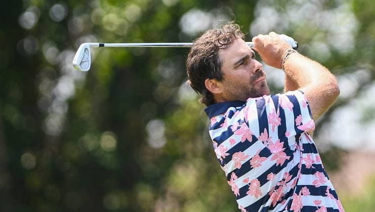(250424) -- HAIKOU, April 24, 2025 -- Romain Langasque of France hits his tee shot during the round 1 at the Hainan Classic golf tournament of the DP World Tour in Haikou, south China s Hainan Province, April 24, 2025. ) (SP)CHINA-HAIKOU-GOLF-DP WORLD TOUR-HAINAN CLASSIC-ROUND 1 (CN) YangxGuanyu 