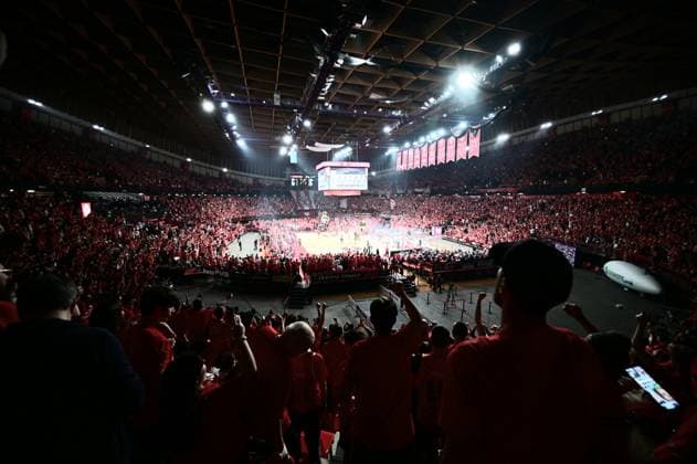 Fans of Olympiacos Piraeus reacÏ during the Euroleague play offs game 1 basketball match between Olympiacos Piraeus and Real Madrid held at Peace and Friendship Stadium in Piraeus, Greece, 23 April 2025. IMAGO ONE INCH PRODUCTIONS PIRAEUS Greece Copyright: xOnexInchxProductionsx 6540415