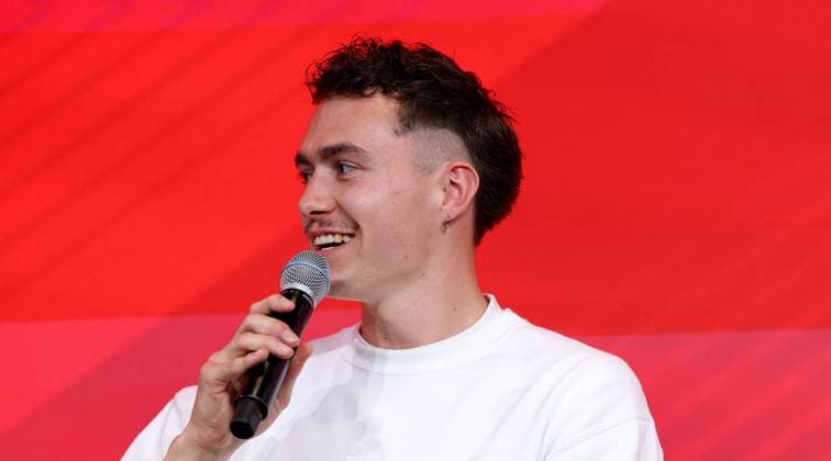 BAU 24 04 2025 Stuttgart Football Talk Format Bundesliga meets Basis , Leon Pachonick Captain ABV Stuttgart